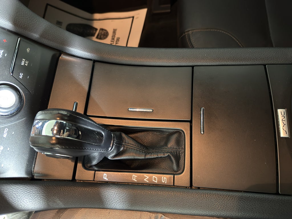 2017 Ford Taurus SEL