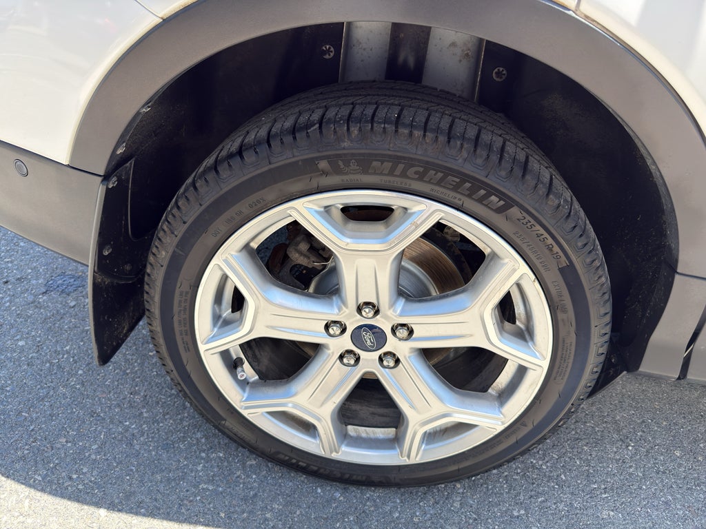 2019 Ford Escape Titanium