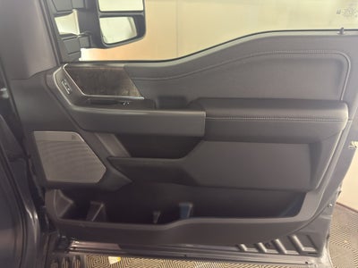 2024 Ford F-350 LARIAT