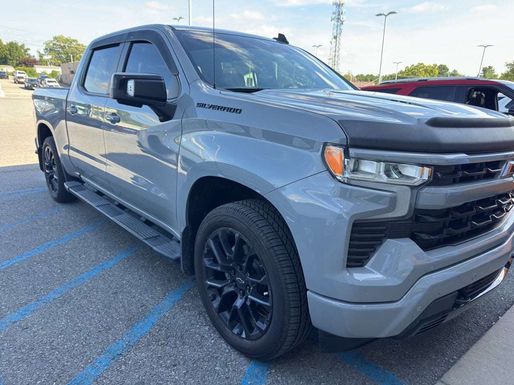 2024 Chevrolet Silverado RST