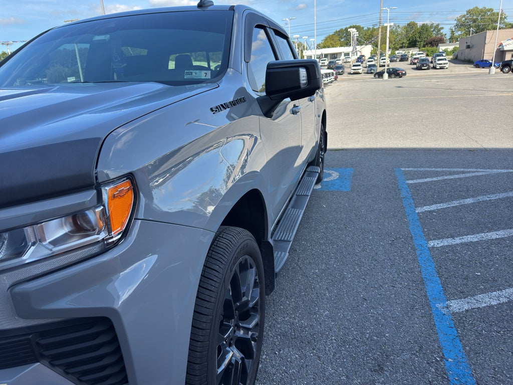 2024 Chevrolet Silverado RST