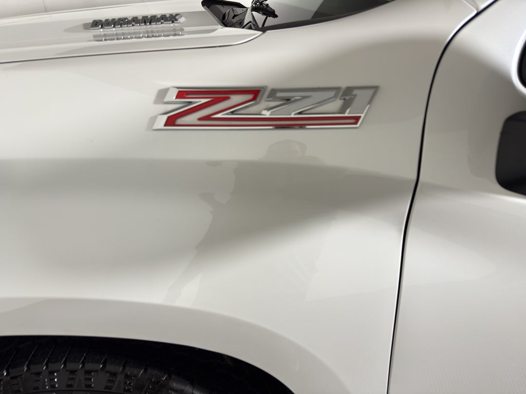 2024 Chevrolet Silverado LTZ