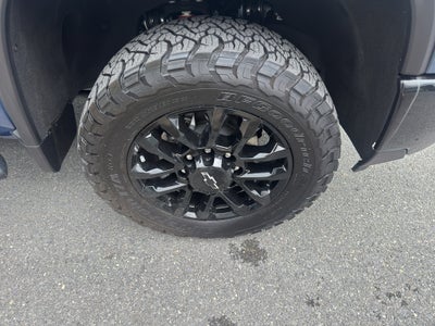 2025 Chevrolet Silverado LT