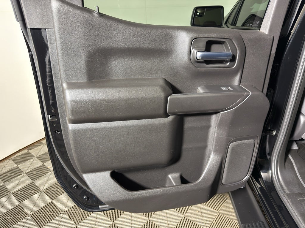 2025 Chevrolet Silverado Custom Trail Boss