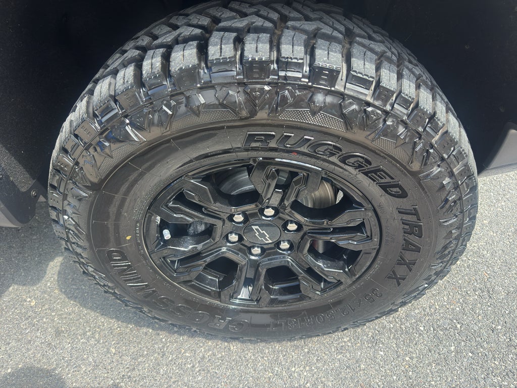 2023 Chevrolet Silverado ZR2
