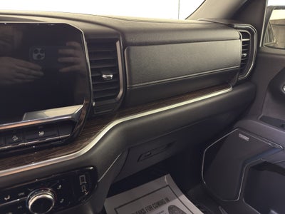 2025 GMC Sierra Elevation