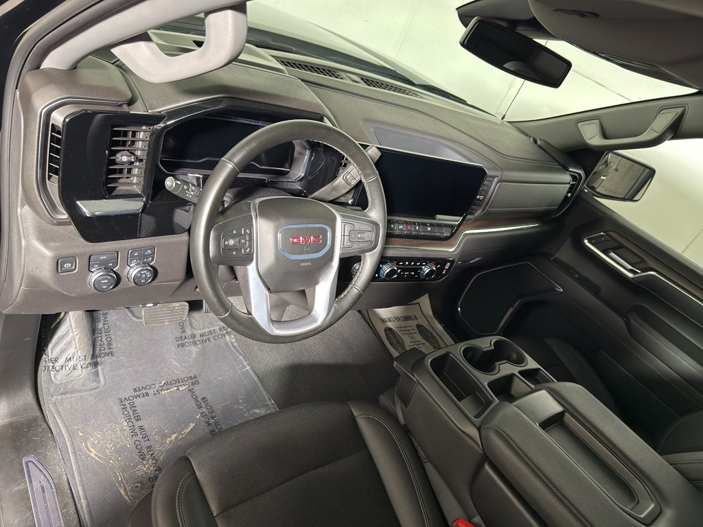 2024 GMC Sierra SLT