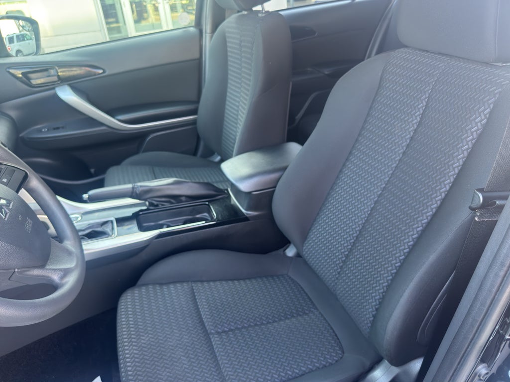 2024 Mitsubishi Eclipse Cross ES
