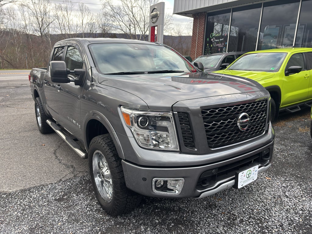 2019 Nissan Titan PRO-4X