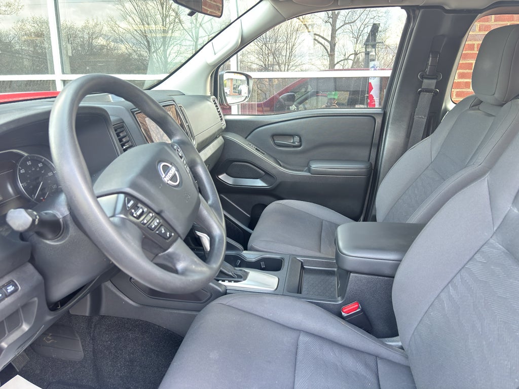 2022 Nissan Frontier S