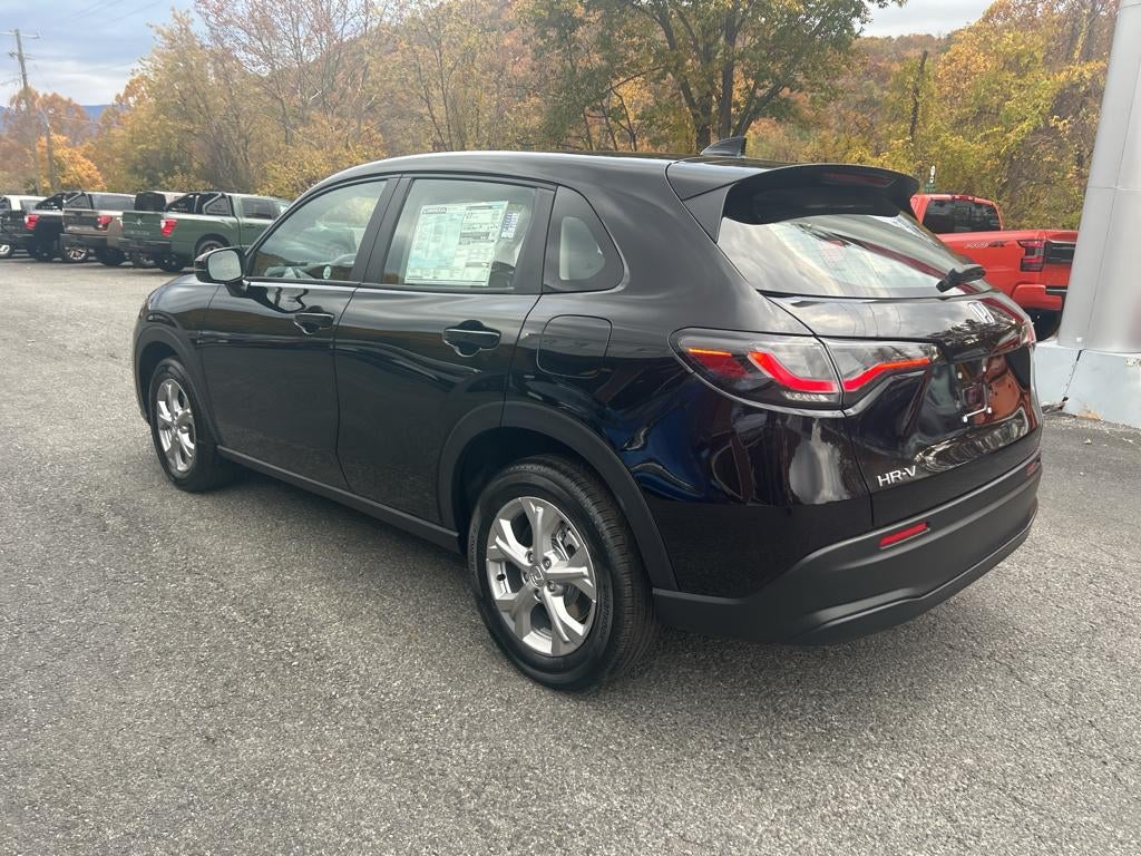 2025 Honda HR-V LX