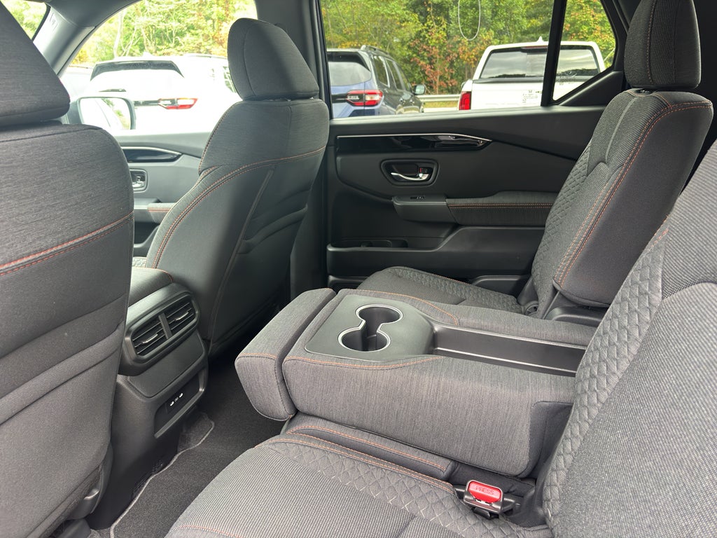 2025 Honda Pilot Sport