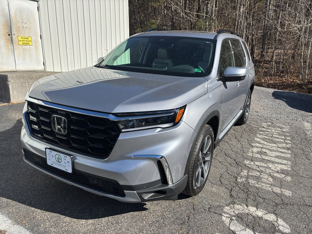 2025 Honda Pilot Touring